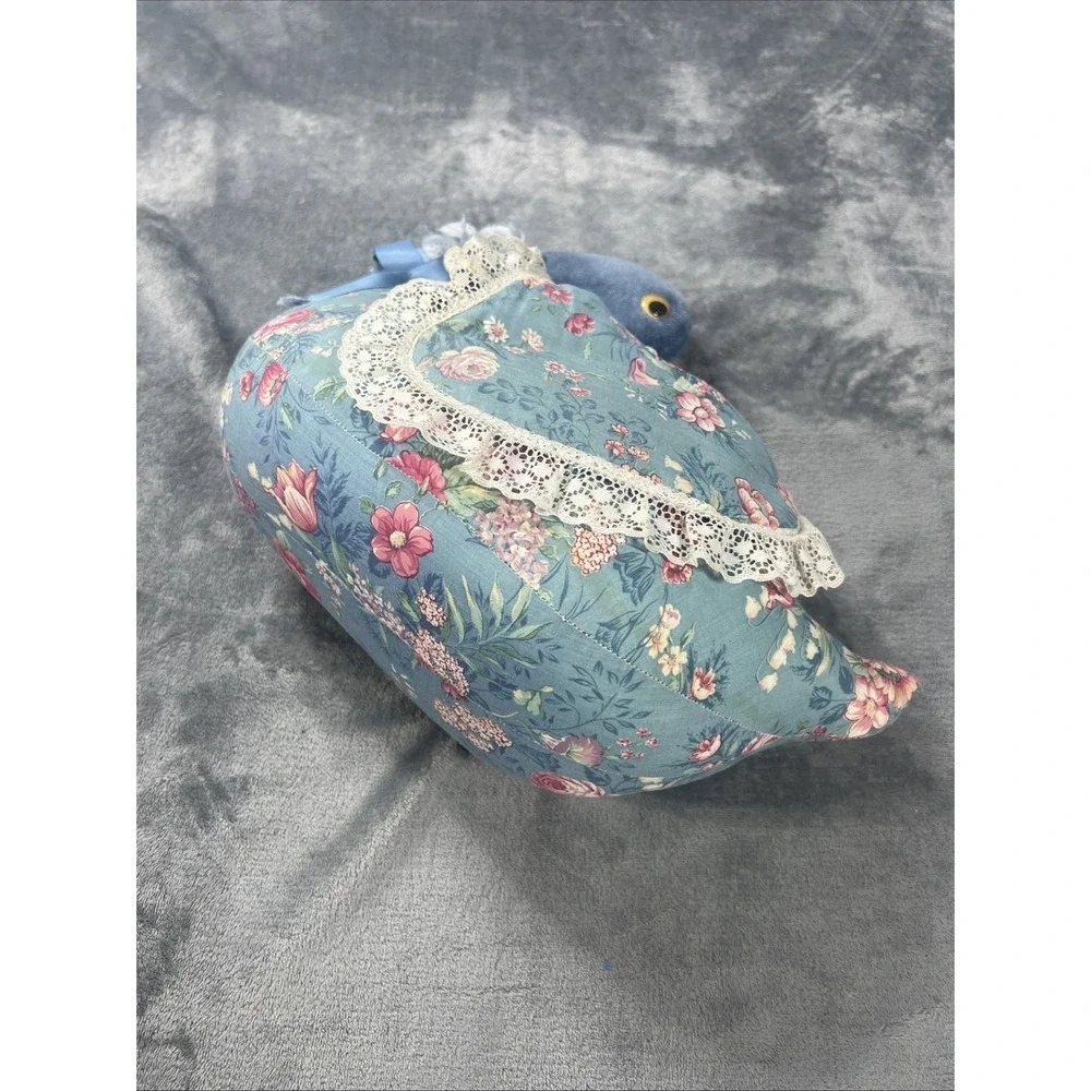 Vintage Country Goose Figurine Farmhouse Decor Stuffed Cottage‎ Blue Floral Lace